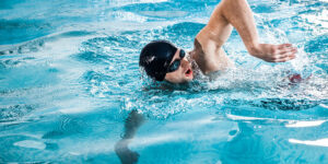 أفضل 3 اماكن لتعليم السباحه في المعادي
