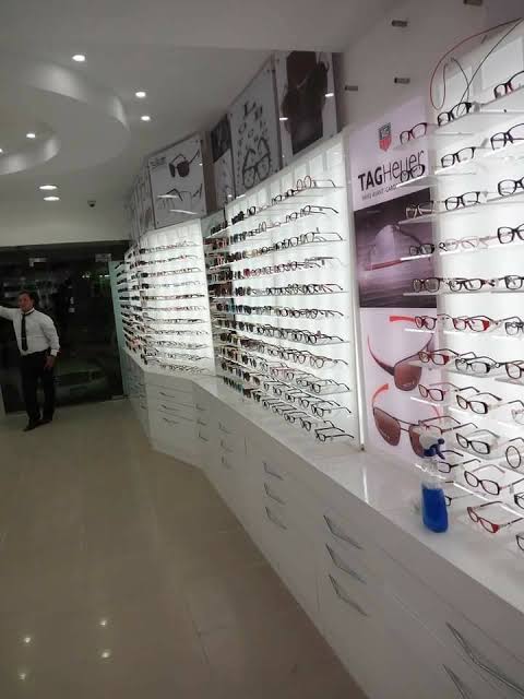 أماكن شراء نظارات أصلية في دمياط